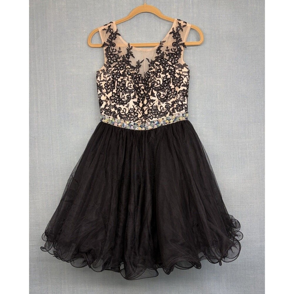 Karishma Black A-Line Short Bateau Sleeveless Illusion Dress Sequins Lace Sz 10